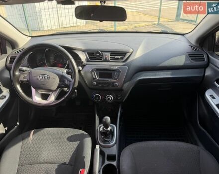 Серый Киа Рио, объемом двигателя 1.4 л и пробегом 186 тыс. км за 6790 $, фото 20 на Automoto.ua