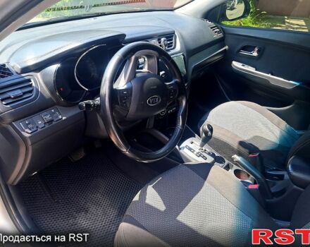 Серый Киа Рио, объемом двигателя 1.6 л и пробегом 240 тыс. км за 7400 $, фото 5 на Automoto.ua