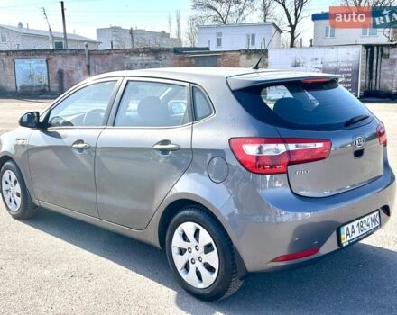 Сірий Кіа Ріо, об'ємом двигуна 1.4 л та пробігом 80 тис. км за 8200 $, фото 5 на Automoto.ua
