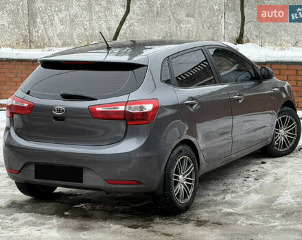 Сірий Кіа Ріо, об'ємом двигуна 1.4 л та пробігом 177 тис. км за 5450 $, фото 3 на Automoto.ua