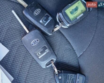 Серый Киа Рио, объемом двигателя 1.6 л и пробегом 98 тыс. км за 9400 $, фото 78 на Automoto.ua