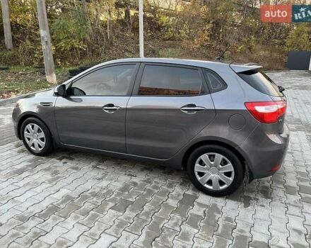 Кіа Ріо 2012 у Одесі на Automoto.ua Сірий Кіа Ріо, об'ємом двигуна 1.6 л та пробігом 103 тис. км за 6650 $, фото 2 на Automoto.ua