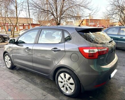 Сірий Кіа Ріо, об'ємом двигуна 1.6 л та пробігом 145 тис. км за 8200 $, фото 3 на Automoto.ua