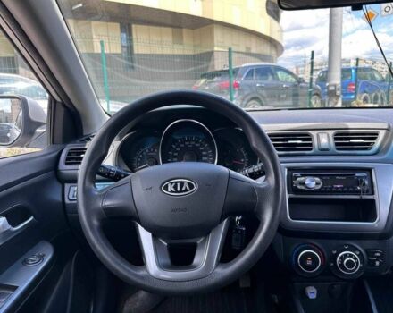 Серый Киа Рио, объемом двигателя 1.4 л и пробегом 62 тыс. км за 7990 $, фото 14 на Automoto.ua