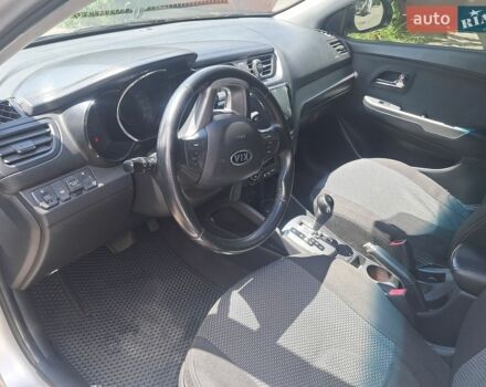 Сірий Кіа Ріо, об'ємом двигуна 1.59 л та пробігом 240 тис. км за 7800 $, фото 1 на Automoto.ua