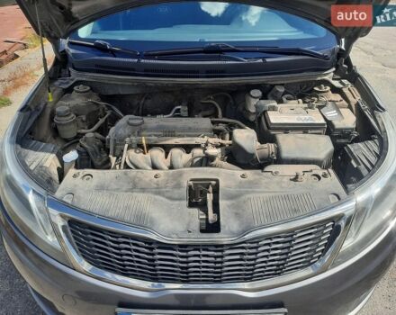Серый Киа Рио, объемом двигателя 1.4 л и пробегом 198 тыс. км за 6700 $, фото 24 на Automoto.ua
