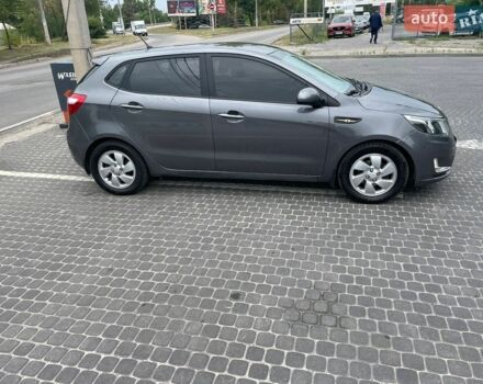 Сірий Кіа Ріо, об'ємом двигуна 1.4 л та пробігом 177 тис. км за 6770 $, фото 8 на Automoto.ua