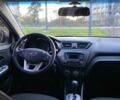Серый Киа Рио, объемом двигателя 1.6 л и пробегом 214 тыс. км за 8500 $, фото 6 на Automoto.ua