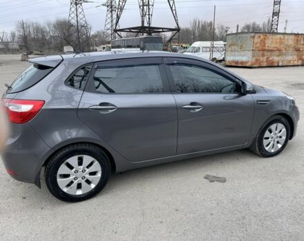 Сірий Кіа Ріо, об'ємом двигуна 1.6 л та пробігом 156 тис. км за 8800 $, фото 12 на Automoto.ua