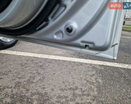 Серый Киа Рио, объемом двигателя 1.6 л и пробегом 98 тыс. км за 9400 $, фото 69 на Automoto.ua