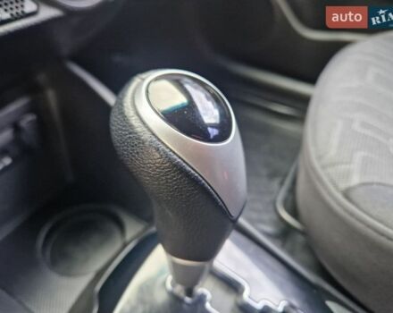 Серый Киа Рио, объемом двигателя 1.6 л и пробегом 98 тыс. км за 9400 $, фото 45 на Automoto.ua