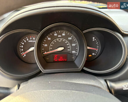 Серый Киа Рио, объемом двигателя 1.59 л и пробегом 138 тыс. км за 7800 $, фото 11 на Automoto.ua