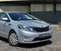 Серый Киа Рио, объемом двигателя 1.4 л и пробегом 62 тыс. км за 7990 $, фото 1 на Automoto.ua