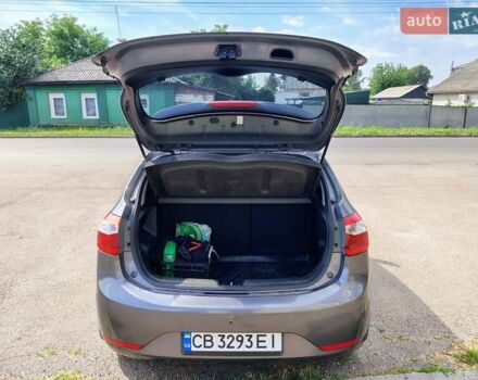 Серый Киа Рио, объемом двигателя 1.59 л и пробегом 271 тыс. км за 6800 $, фото 7 на Automoto.ua