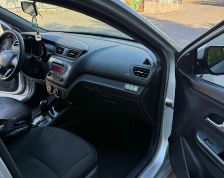 Серый Киа Рио, объемом двигателя 1.6 л и пробегом 125 тыс. км за 7700 $, фото 21 на Automoto.ua