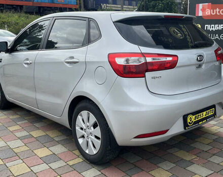Серый Киа Рио, объемом двигателя 1.59 л и пробегом 218 тыс. км за 8500 $, фото 4 на Automoto.ua