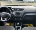 Серый Киа Рио, объемом двигателя 1.6 л и пробегом 218 тыс. км за 8500 $, фото 8 на Automoto.ua