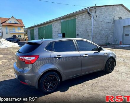 Сірий Кіа Ріо, об'ємом двигуна 1.6 л та пробігом 270 тис. км за 7300 $, фото 3 на Automoto.ua