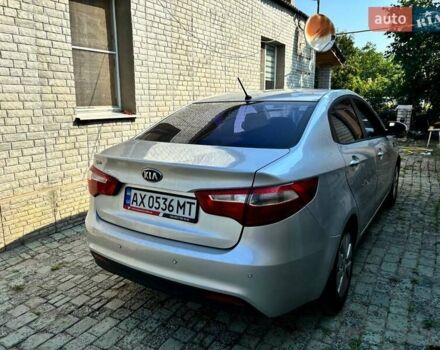Серый Киа Рио, объемом двигателя 1.59 л и пробегом 145 тыс. км за 8800 $, фото 5 на Automoto.ua