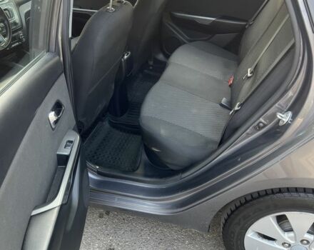 Сірий Кіа Ріо, об'ємом двигуна 1.6 л та пробігом 150 тис. км за 7200 $, фото 12 на Automoto.ua