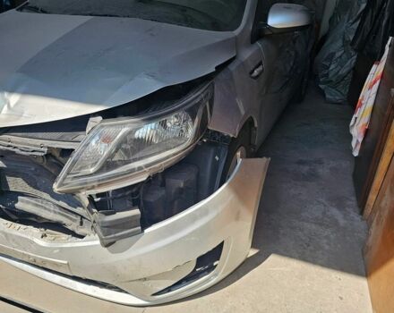 Серый Киа Рио, объемом двигателя 1.4 л и пробегом 103 тыс. км за 3300 $, фото 8 на Automoto.ua