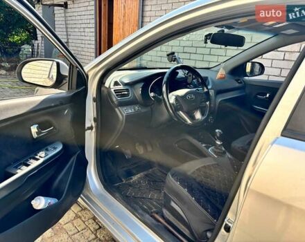 Серый Киа Рио, объемом двигателя 1.59 л и пробегом 145 тыс. км за 8800 $, фото 10 на Automoto.ua