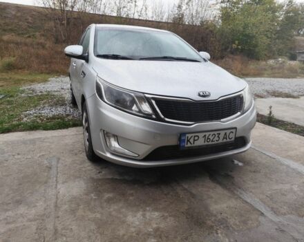 Серый Киа Рио, объемом двигателя 1.6 л и пробегом 216 тыс. км за 6800 $, фото 2 на Automoto.ua