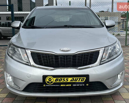 Серый Киа Рио, объемом двигателя 1.59 л и пробегом 218 тыс. км за 8500 $, фото 1 на Automoto.ua
