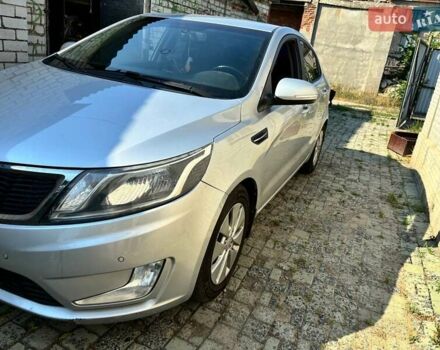 Серый Киа Рио, объемом двигателя 1.59 л и пробегом 145 тыс. км за 8800 $, фото 1 на Automoto.ua