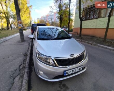 Сірий Кіа Ріо, об'ємом двигуна 1.6 л та пробігом 218 тис. км за 6500 $, фото 2 на Automoto.ua