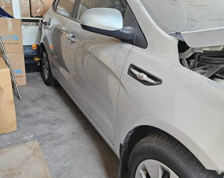 Серый Киа Рио, объемом двигателя 1.4 л и пробегом 103 тыс. км за 3300 $, фото 6 на Automoto.ua