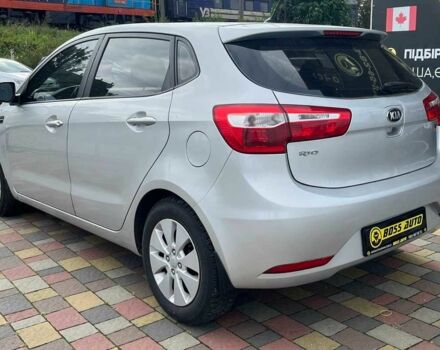 Серый Киа Рио, объемом двигателя 1.6 л и пробегом 218 тыс. км за 8500 $, фото 4 на Automoto.ua