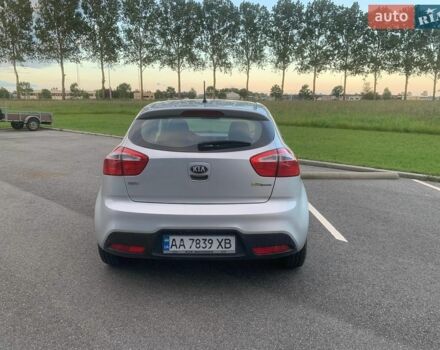 Сірий Кіа Ріо, об'ємом двигуна 1.12 л та пробігом 205 тис. км за 5500 $, фото 6 на Automoto.ua