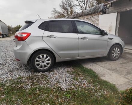 Серый Киа Рио, объемом двигателя 1.6 л и пробегом 216 тыс. км за 6800 $, фото 3 на Automoto.ua