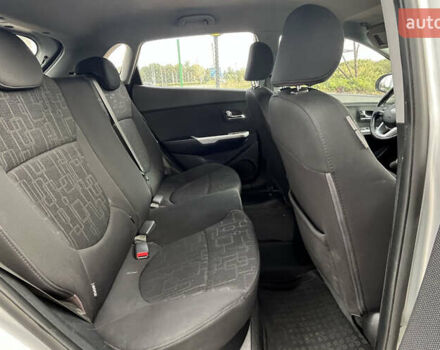 Серый Киа Рио, объемом двигателя 1.59 л и пробегом 218 тыс. км за 8500 $, фото 17 на Automoto.ua