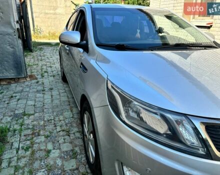 Серый Киа Рио, объемом двигателя 1.59 л и пробегом 145 тыс. км за 8800 $, фото 4 на Automoto.ua