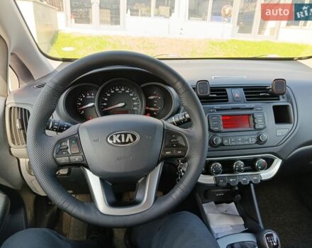 Сірий Кіа Ріо, об'ємом двигуна 1.12 л та пробігом 202 тис. км за 5600 $, фото 6 на Automoto.ua