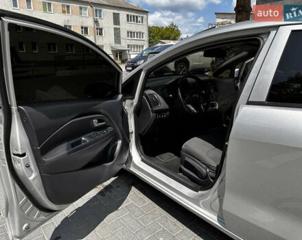 Серый Киа Рио, объемом двигателя 1.1 л и пробегом 190 тыс. км за 5999 $, фото 27 на Automoto.ua