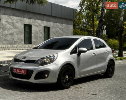 Серый Киа Рио, объемом двигателя 1.1 л и пробегом 190 тыс. км за 5999 $, фото 5 на Automoto.ua