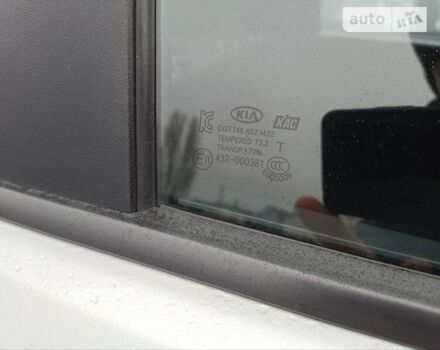 Сірий Кіа Ріо, об'ємом двигуна 1.12 л та пробігом 196 тис. км за 7500 $, фото 22 на Automoto.ua
