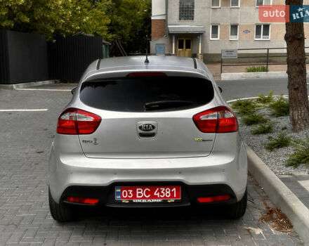 Серый Киа Рио, объемом двигателя 1.1 л и пробегом 190 тыс. км за 5999 $, фото 10 на Automoto.ua