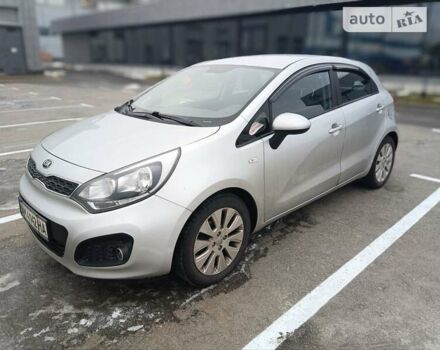 Сірий Кіа Ріо, об'ємом двигуна 1.12 л та пробігом 196 тис. км за 7500 $, фото 3 на Automoto.ua