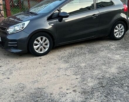 Серый Киа Рио, объемом двигателя 1.4 л и пробегом 125 тыс. км за 7900 $, фото 2 на Automoto.ua
