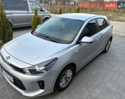 Сірий Кіа Ріо, об'ємом двигуна 1.4 л та пробігом 160 тис. км за 10500 $, фото 4 на Automoto.ua