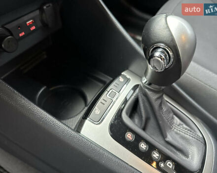 Серый Киа Рио, объемом двигателя 1.4 л и пробегом 56 тыс. км за 10800 $, фото 14 на Automoto.ua