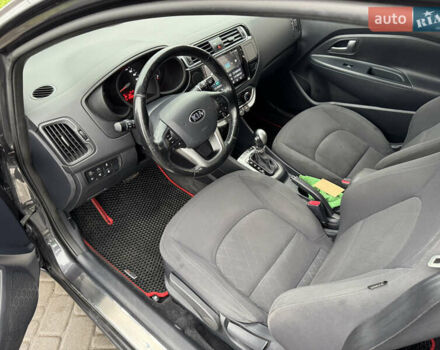 Серый Киа Рио, объемом двигателя 1.4 л и пробегом 85 тыс. км за 10999 $, фото 18 на Automoto.ua