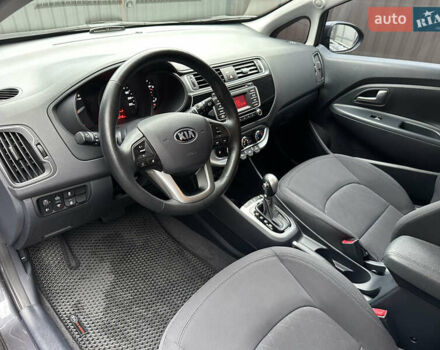 Серый Киа Рио, объемом двигателя 1.4 л и пробегом 56 тыс. км за 10800 $, фото 11 на Automoto.ua