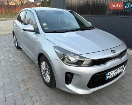 Сірий Кіа Ріо, об'ємом двигуна 1.4 л та пробігом 160 тис. км за 10500 $, фото 2 на Automoto.ua