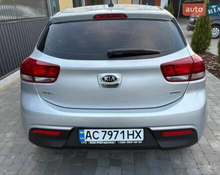 Сірий Кіа Ріо, об'ємом двигуна 1.4 л та пробігом 160 тис. км за 10500 $, фото 6 на Automoto.ua