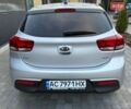 Сірий Кіа Ріо, об'ємом двигуна 1.4 л та пробігом 160 тис. км за 10500 $, фото 6 на Automoto.ua
